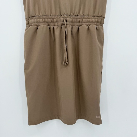 Albion Fit Going Places Dress in Tan Size S - Picture 7 of 10
